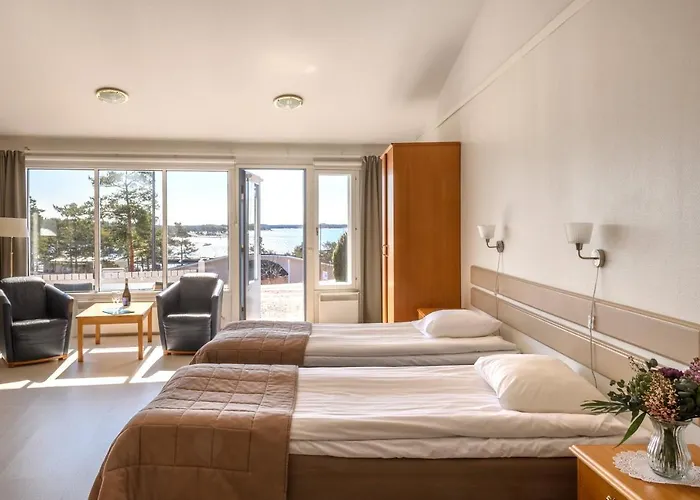 Spa Hotel Kasnaes 3*